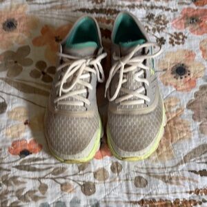 Under Armour Gray and Green Athletic Shoes with Breathable Mesh